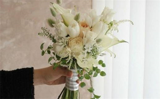 我命由我不由天是什么意思_身处低谷不自弃我命由我不由天是什么意思