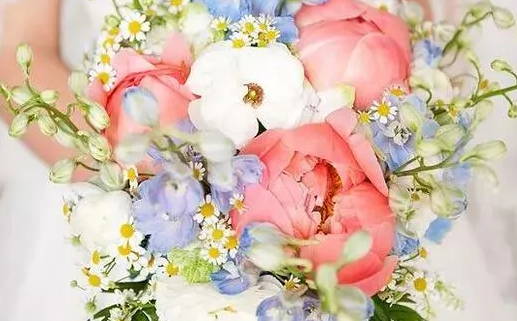 2020年出生什么命(2020金鼠是土命还是金命)