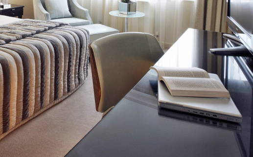 今天2027年05月02日搬新家老黄历不适宜吗,农历二〇二七年三月廿六乔迁日子