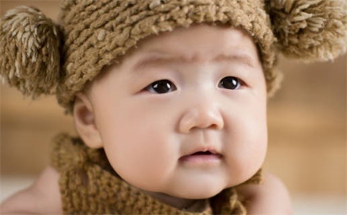 张姓2026年05月03日出生的男孩子命理分析与起名攻略