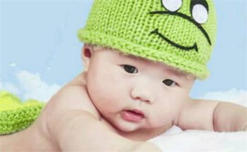 成熟稳重的胡姓女生名字有哪些？490个精选推荐