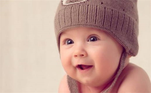 2026年04月21日出生胡姓女宝宝如何取名？好听有寓意的名字精选