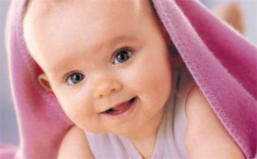 王姓2026年07月29日出生的女孩子命理分析与起名攻略