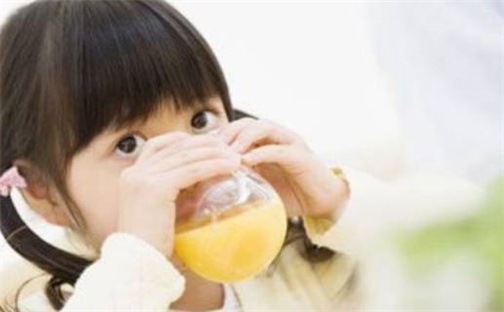 吴姓2026年05月11日出生的男孩子取什么名字好？八字五行取名分析