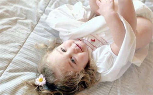 周姓女宝宝取名大全：2026年05月28日出生的宝宝名字推荐